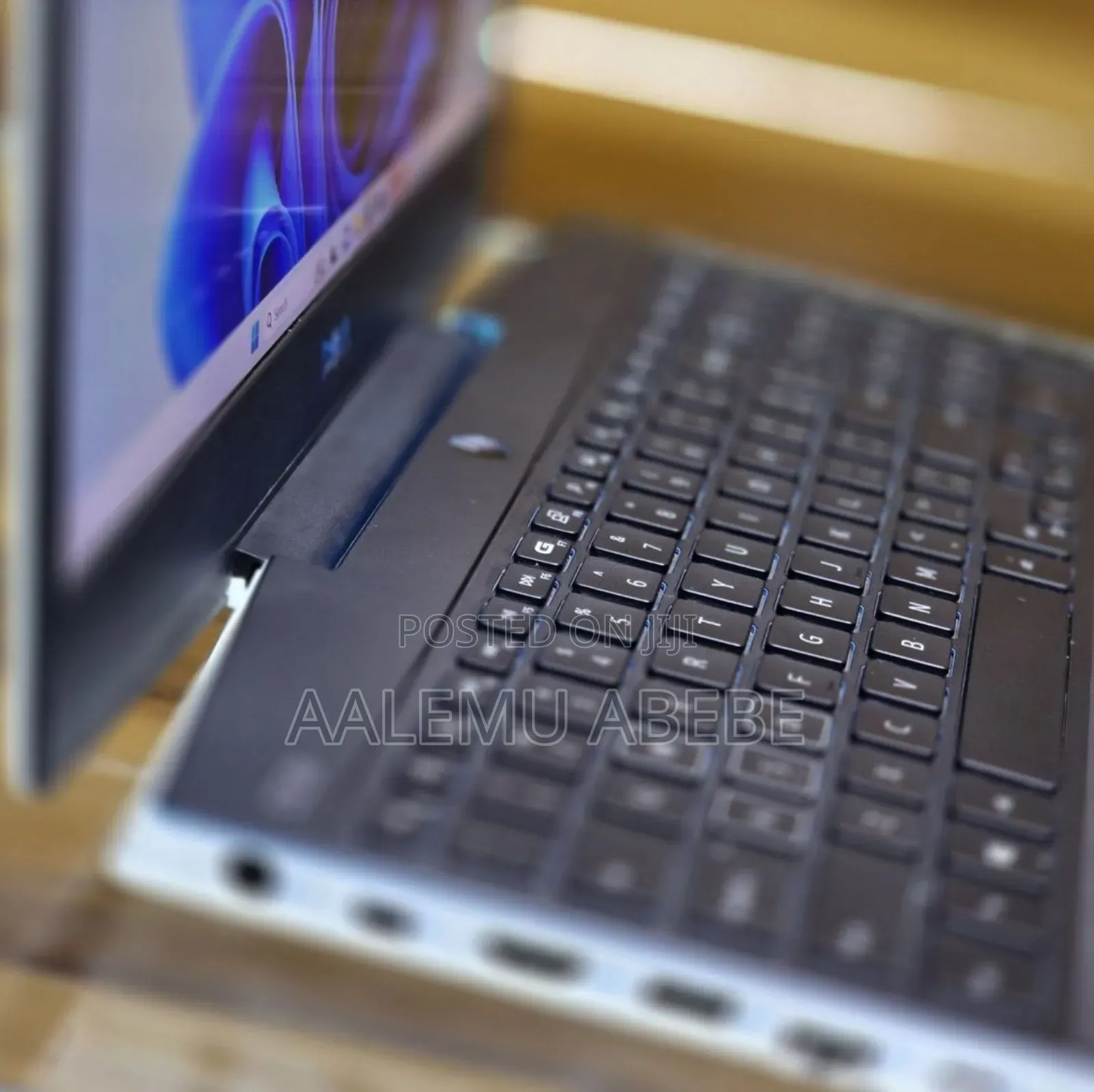 New Laptop Dell 16GB Intel Core i7 SSD 512GB