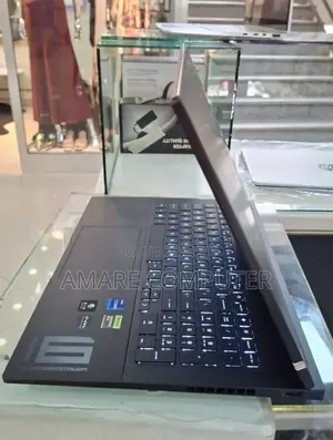 New Laptop HP Omen 16 16GB Intel Core I7 SSD 1T