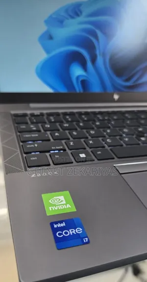 New Laptop HP ZBook 14 16GB Intel Core I7 SSD 512GB