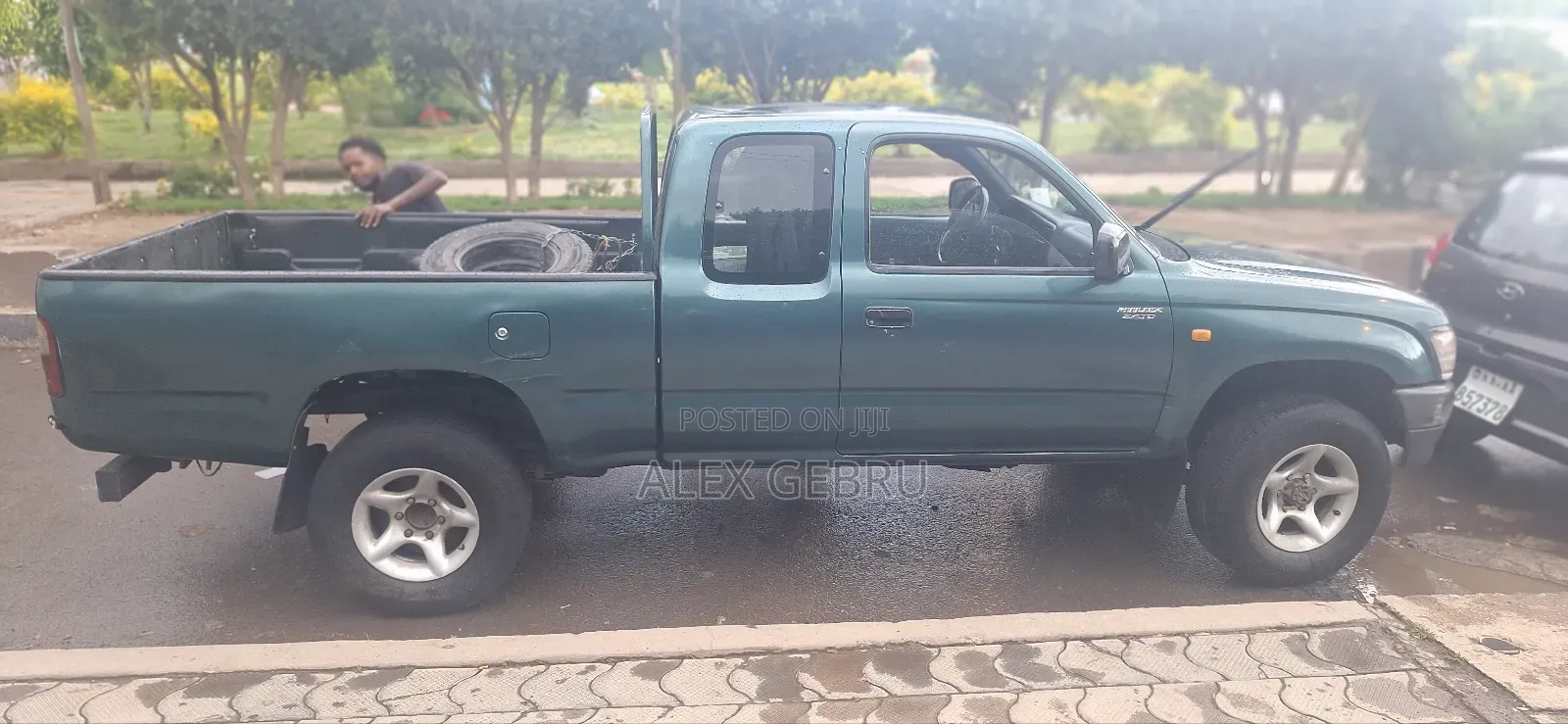 Toyota Hilux 2001 Green