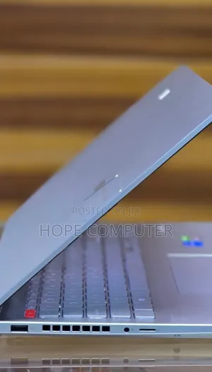 New Laptop Asus VivoBook 15 X505BA 16GB Intel Core I7 SSD 512GB