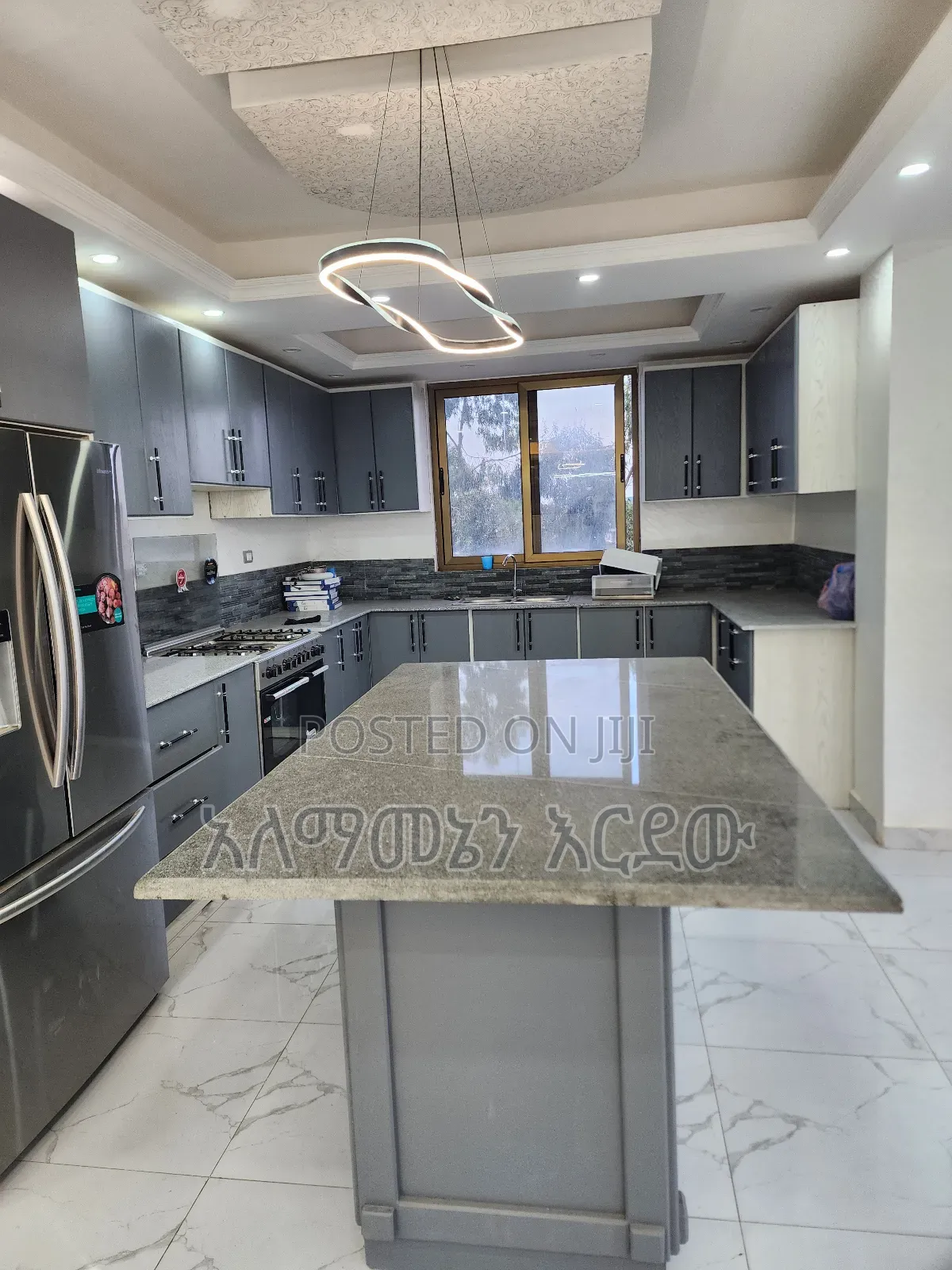 Furnished 4bdrm Apartment in አፓርትመንት, Bole for sale