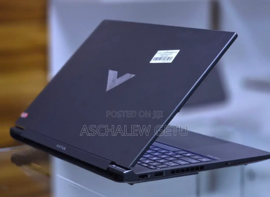 New Laptop HP Victus 16 16GB Intel Core I7 SSD 1T