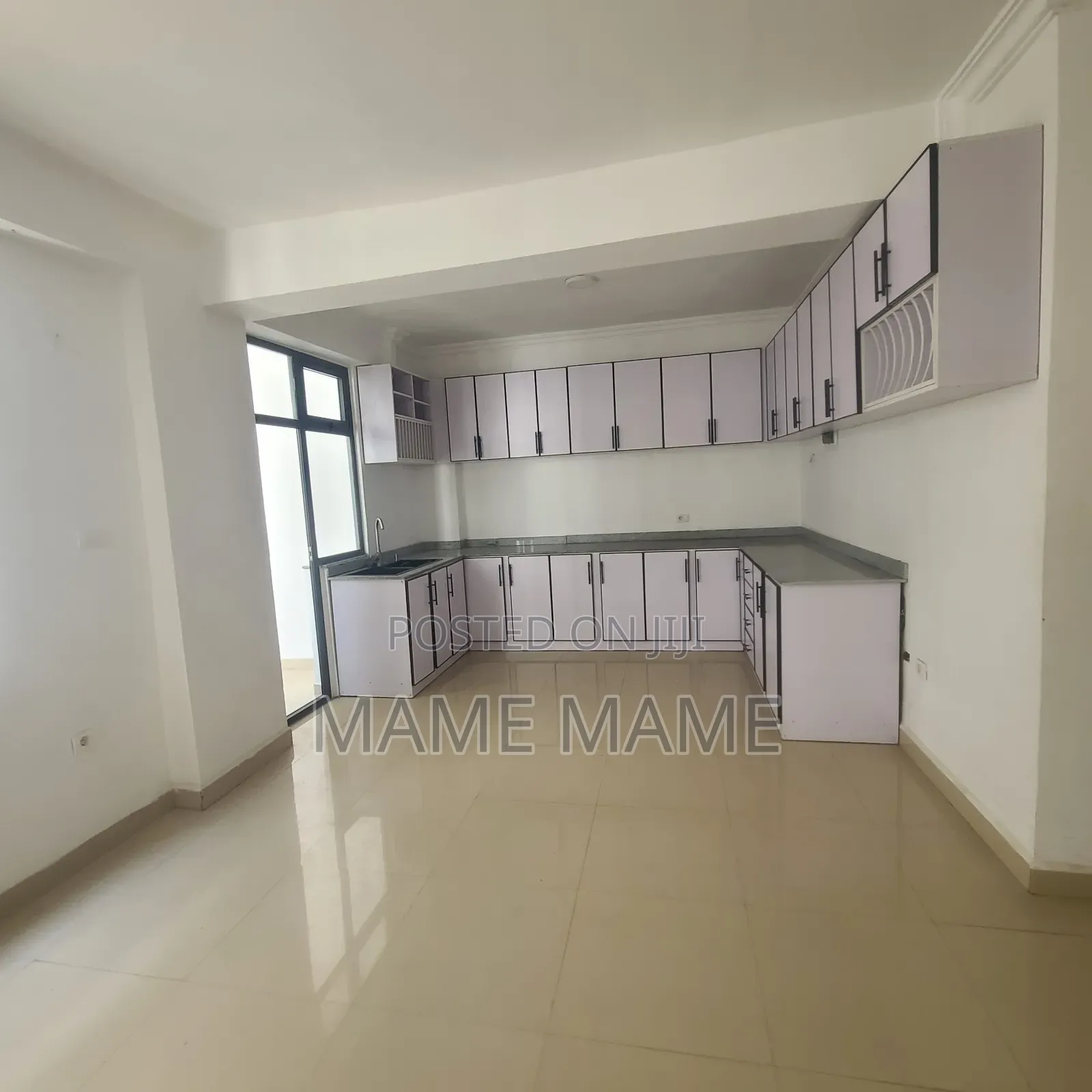 3bdrm Apartment in Addis Abeba, Bole for rent