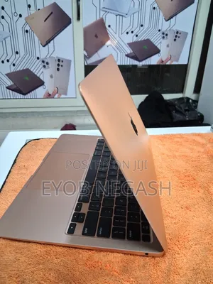 New Laptop Apple MacBook Air 2019 8GB Intel Core I5 SSD 256GB