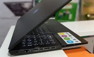 New Laptop HP Omen 16 16GB AMD Ryzen 7 SSD 512GB