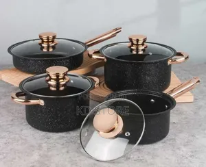 2 ድስቶች + 1 ወጥ ማቅረቢያ + 1 መጥበሻ 
 የማይዙ የማያሳርሩ ለይታ ውቡ የሆኑ