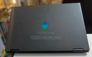 New Laptop HP Omen 15 16GB AMD Ryzen 7 SSD 512GB