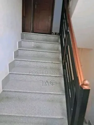 8bdrm House in Bole for sale