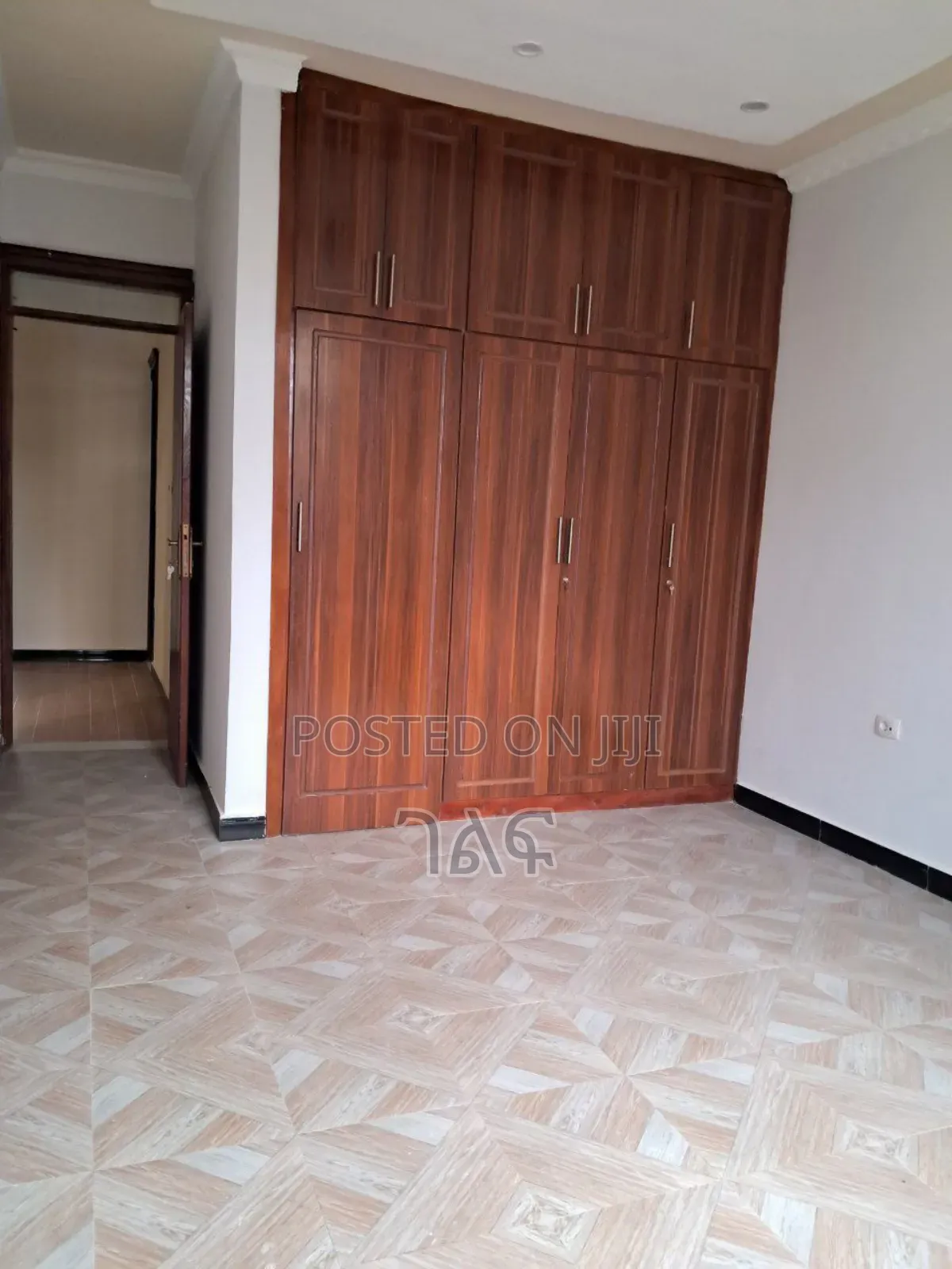 3bdrm Villa in የግል አሪፍ ተደርጎ የተሰራ ቪላ, Bole for sale
