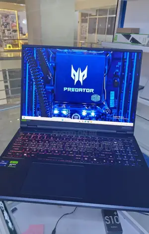 New Laptop Acer Predator Helios 300 16GB Intel Core I7 SSD 1T