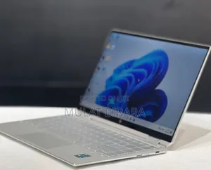 Photo - New Laptop HP Spectre 16GB Intel Core I7 SSD 512GB