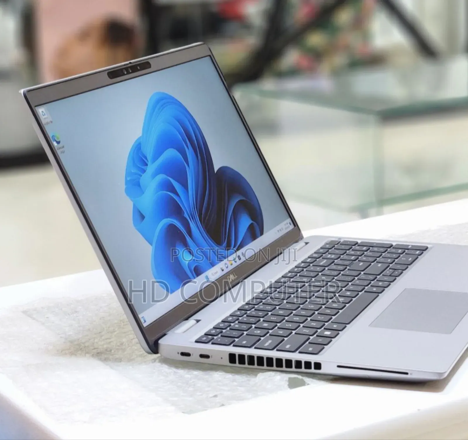 New Laptop Dell Latitude 5540 16GB Intel Core I7 SSD 512GB