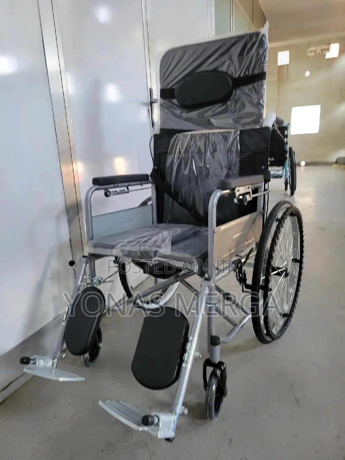 Half-Lying, Wheelchair0፮wheelchairπهwheelchair||فwheelchair