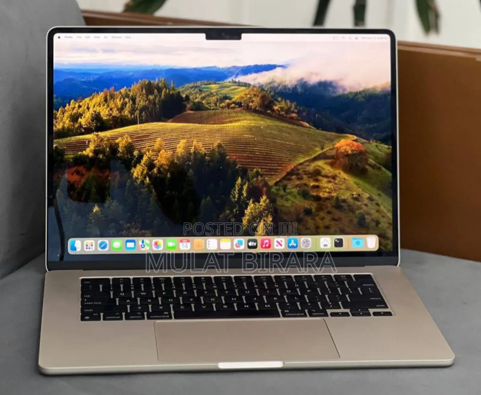 New Laptop Apple MacBook Air 2022 M2 8GB Intel Core M2 SSD 256GB