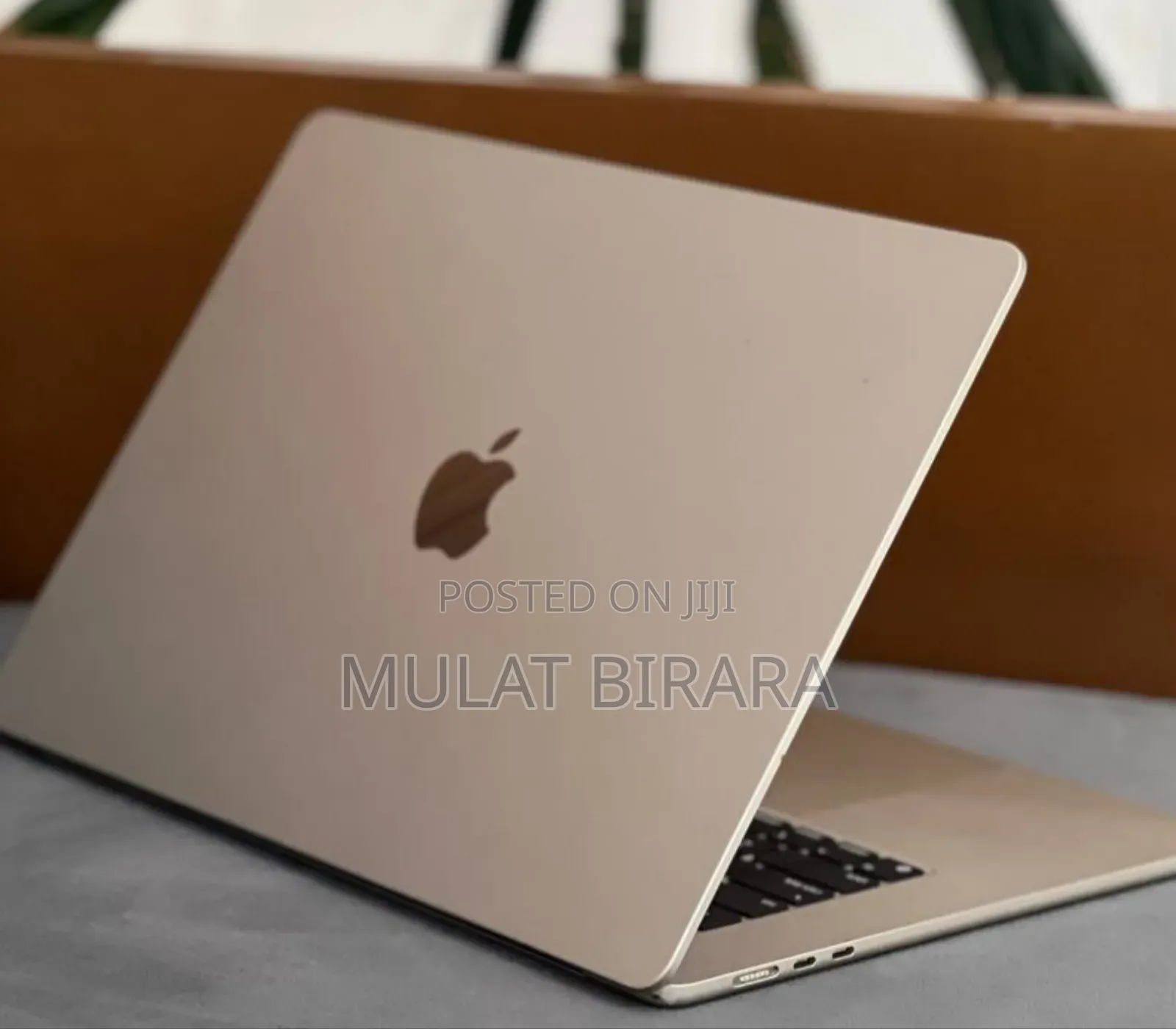 New Laptop Apple MacBook Air 2022 M2 8GB Intel Core M2 SSD 256GB