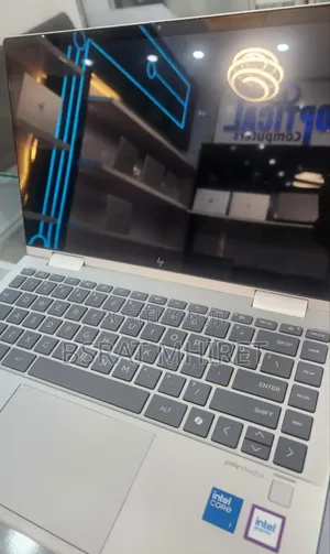 Photo - New Laptop HP Envy 14 16GB Intel Core I7 SSD 1T