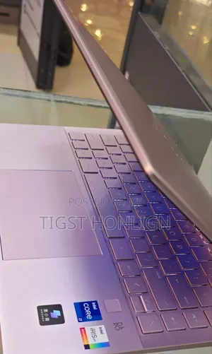 Photo - New Laptop HP Pavilion 15 16GB Intel Core I7 SSD 1T