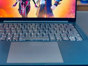 New Laptop Lenovo Yoga 7i 16GB Intel Core I7 SSD 1T