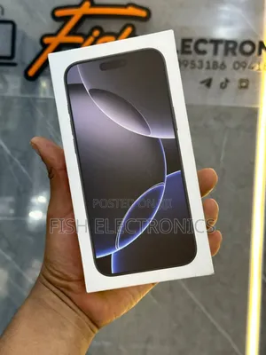 Photo - Apple iPhone 16 Pro Max 256 GB Black