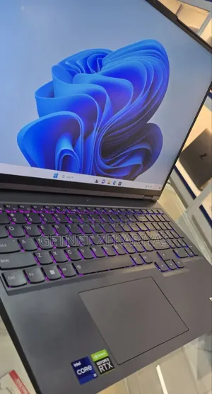 New Laptop Lenovo Legion 5 16GB Intel Core I9 SSD 1T