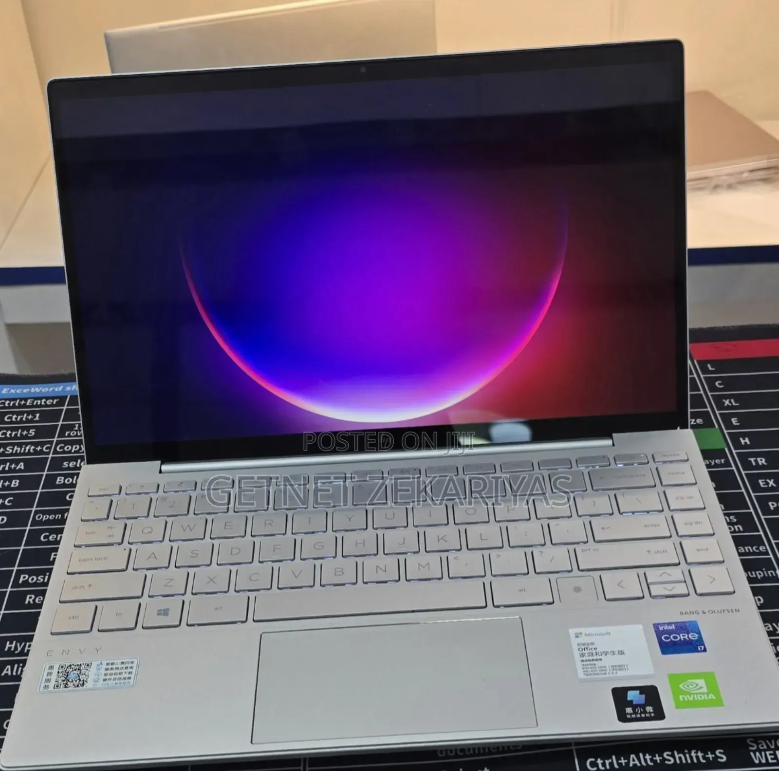 New Laptop HP Envy 13 16GB Intel Core I7 SSD 1T