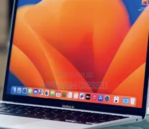 New Laptop Apple MacBook Pro M1 8GB Intel Core I5 SSD 256GB