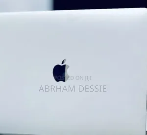 New Laptop Apple MacBook Pro M1 8GB Intel Core I5 SSD 256GB