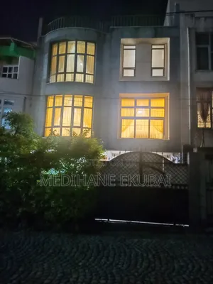 Photo - ለንግድ/ለመኖሪያ ከነ እቃው/ያለ እቃውም የሚከራይ G+2
ሰሚት ሳፋሪ - ዮናስ ጨርጨር ጀርባ