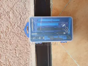 Multifunctional Screwdriver (መፍቻ)