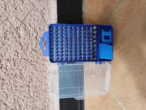 Multifunctional Screwdriver (መፍቻ)
