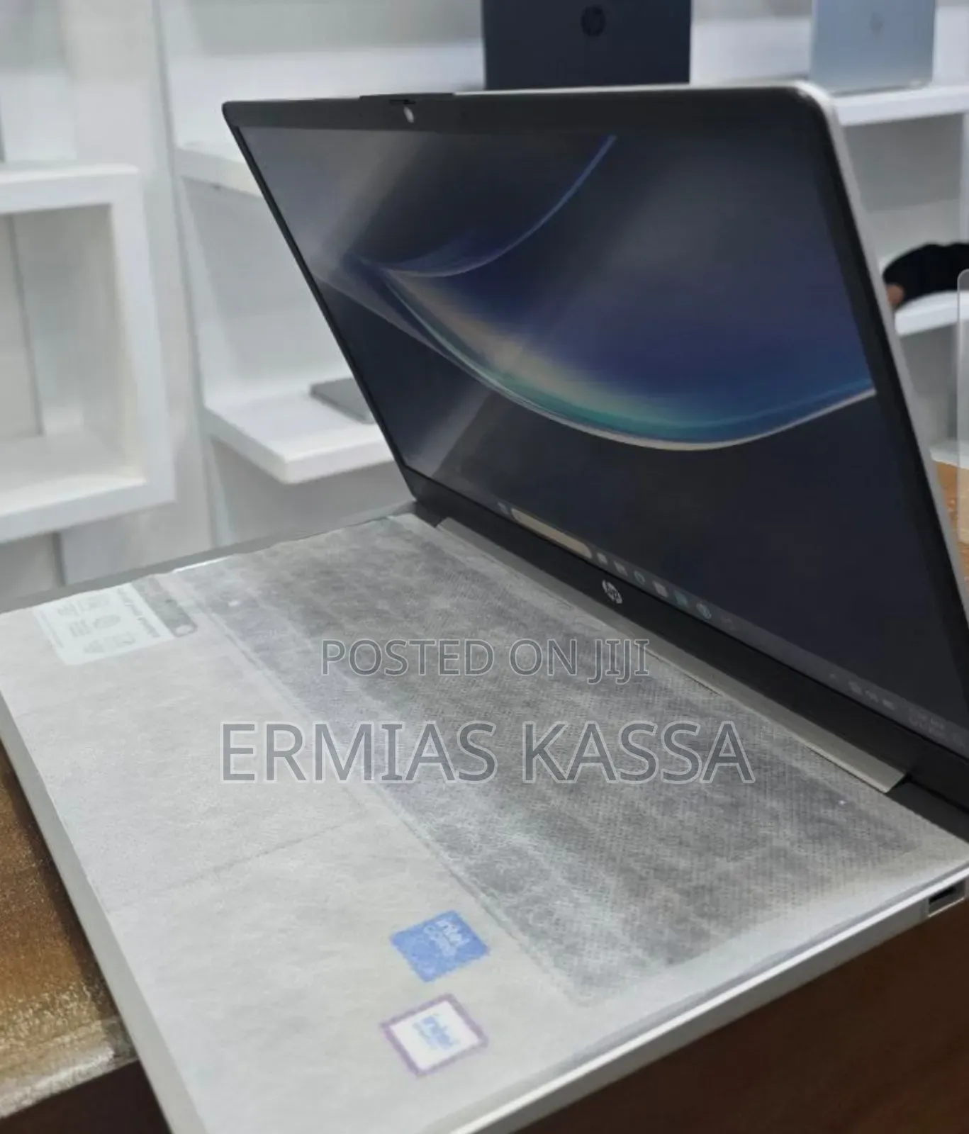 New Laptop HP Pavilion 14 12GB Intel Core I3 SSD 512GB