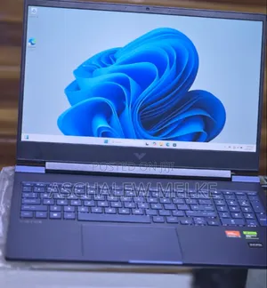 New Laptop HP Victus 15 16GB AMD Ryzen 7 SSD 512GB