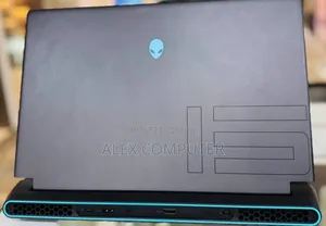 New Laptop Alienware M15 R3 16GB AMD Ryzen 7 SSD 512GB