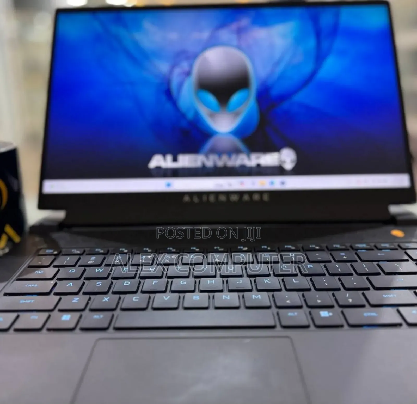 New Laptop Alienware M15 R3 16GB AMD Ryzen 7 SSD 512GB