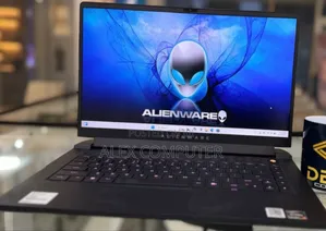 New Laptop Alienware M15 R3 16GB AMD Ryzen 7 SSD 512GB