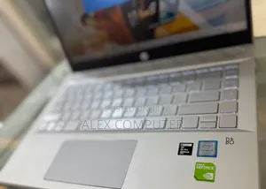 New Laptop HP Pavilion 14 16GB Intel Core I7 SSD 512GB