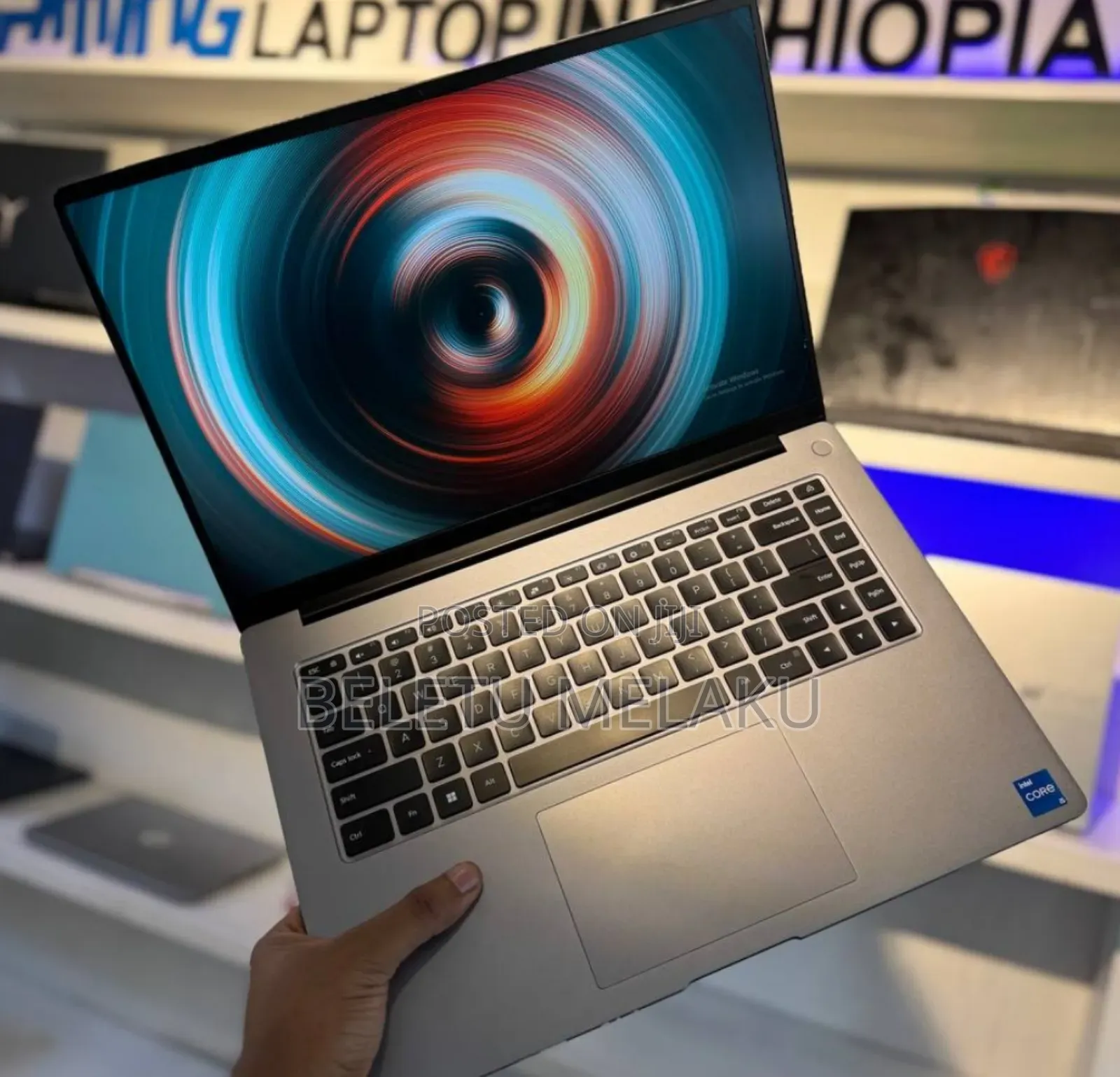 New Laptop 16GB Intel Core I5 SSD 1T