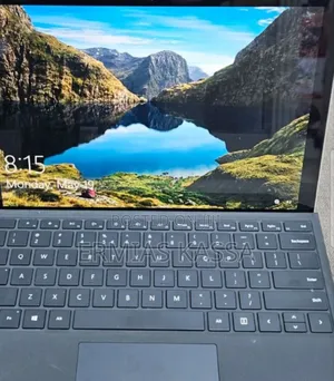 New Laptop Microsoft Surface Pro 6 8GB Intel Core I7 SSD 256GB
