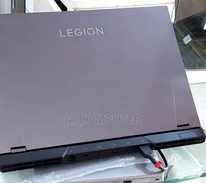 New Laptop Lenovo Legion 5 16GB AMD Ryzen 7 SSD 512GB