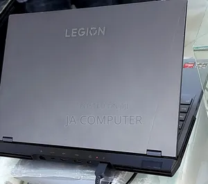 New Laptop Lenovo Legion 5 16GB AMD Ryzen 7 SSD 512GB
