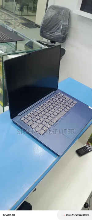 New Laptop Lenovo ThinkPad Yoga 32GB Intel Core I7 SSD 1T