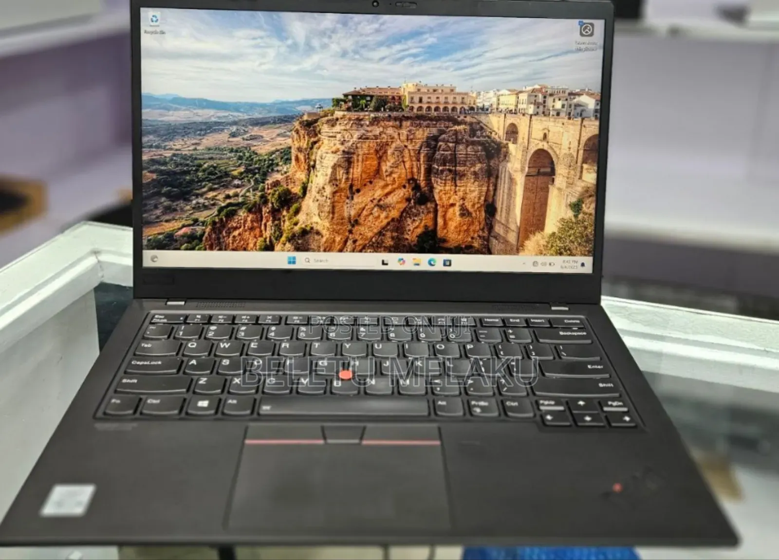 New Laptop Lenovo ThinkPad X1 Carbon 16GB Intel Core I7 SSD 512GB