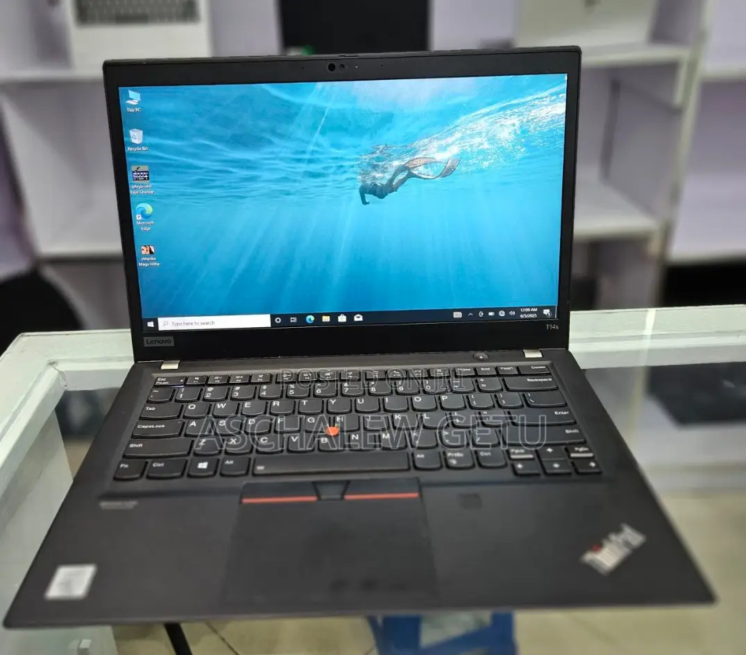 New Laptop Lenovo ThinkPad T14 32GB Intel Core I7 SSD 512GB