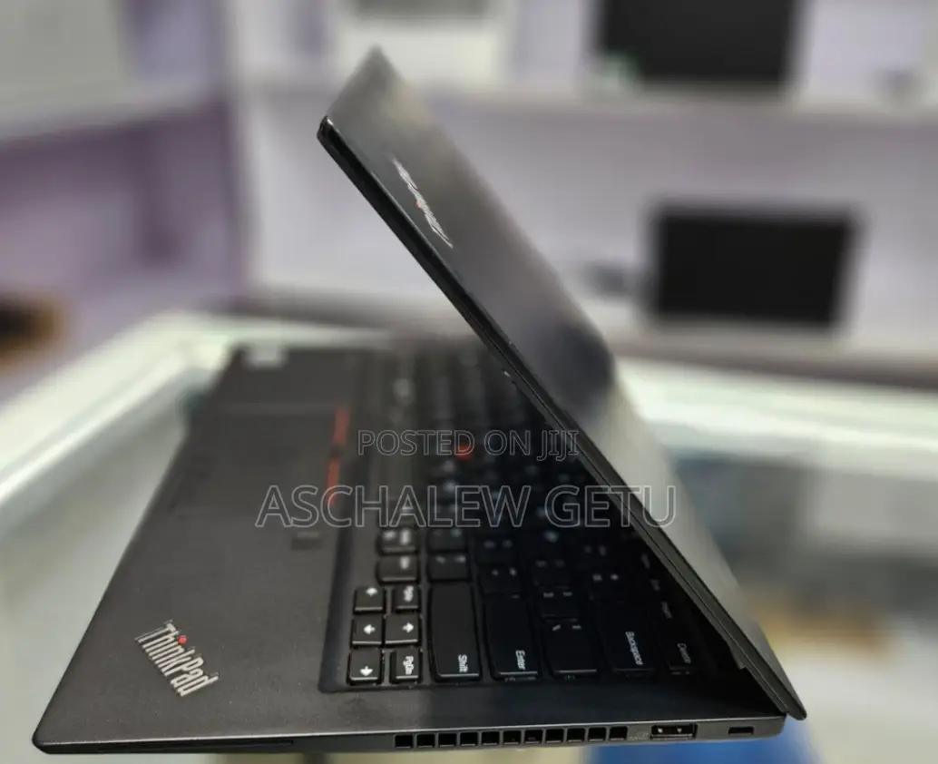 New Laptop Lenovo ThinkPad T14 32GB Intel Core I7 SSD 512GB