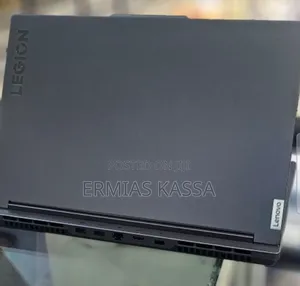 New Laptop Lenovo Legion Y730 16GB Intel Core I7 SSD 1T