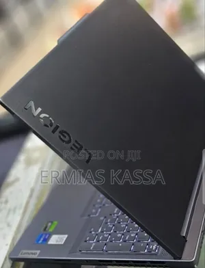 New Laptop Lenovo Legion Y730 16GB Intel Core I7 SSD 1T