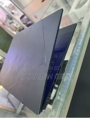 New Laptop Asus Zenbook Duo 14 16GB Intel Core I7 SSD 512GB