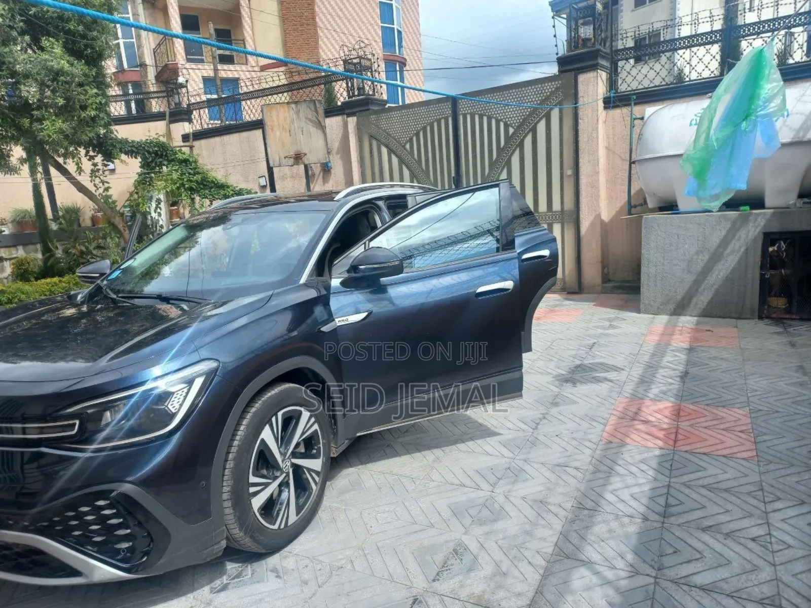 Volkswagen ID.6 2024 Blue