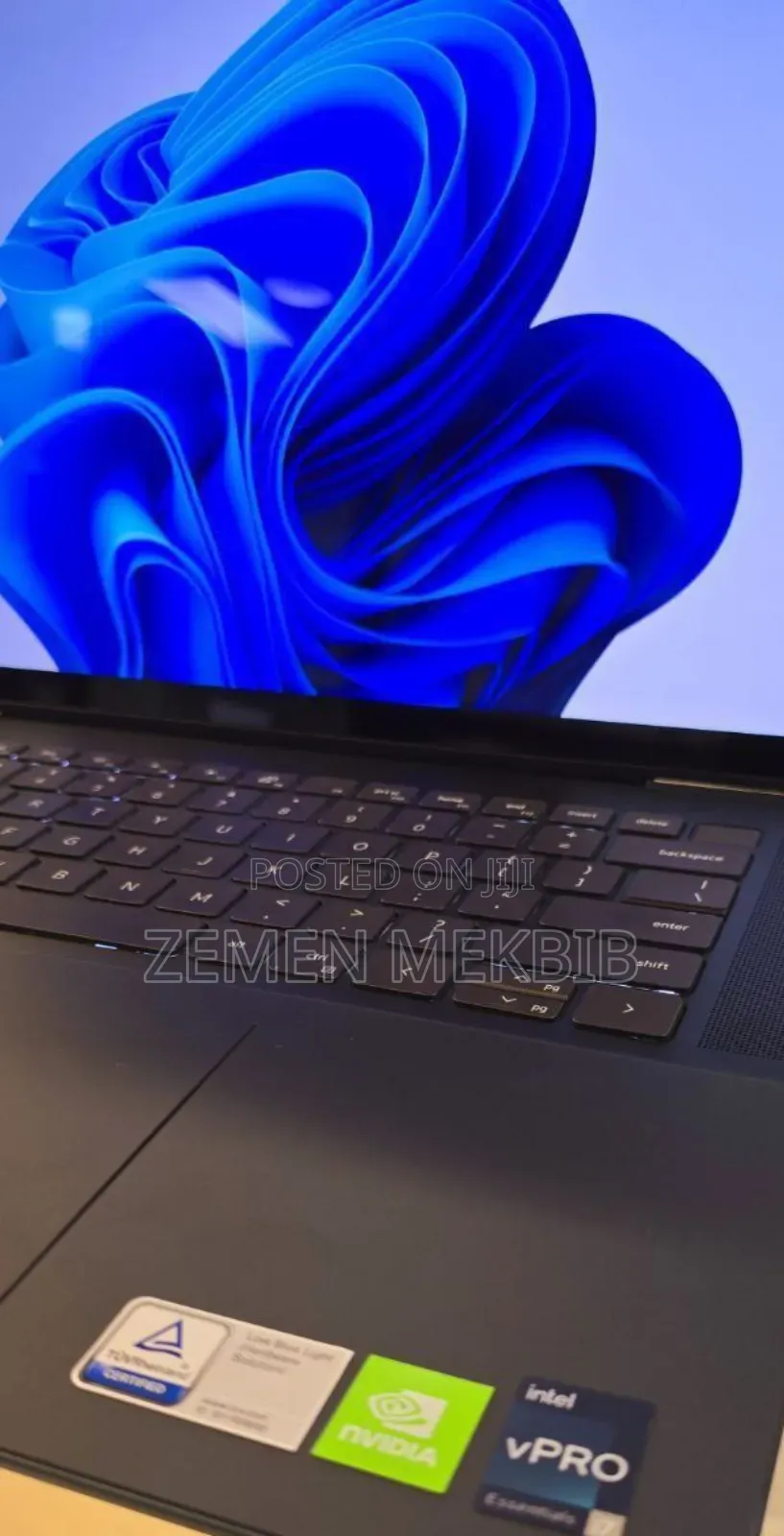 New Laptop Dell Inspiron 15 16GB Intel Core I7 SSD 1T